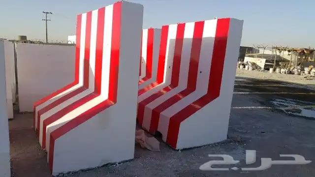 قواعد خرسانيه للاعمده ومستلزمات الحدائق والاماكن العام 28
