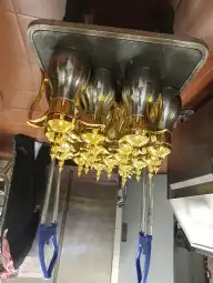 يتوفر قهوجيين وصبابين لجميع مناطق المملكة العربية السعودية. 4