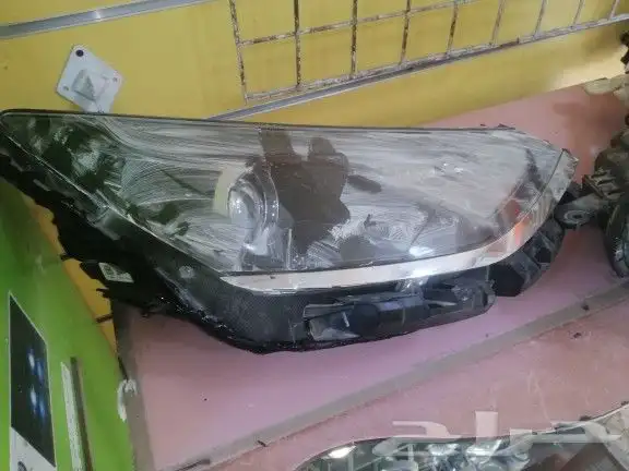 عدسات انوار زنون لمبات ليدات داخليه 3