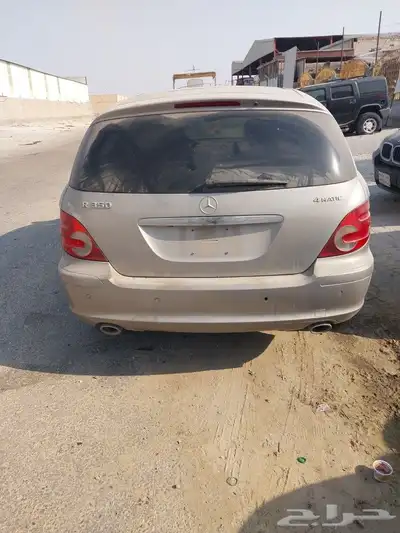 تشليح قطع غيار فقط مرسيدس R350 4