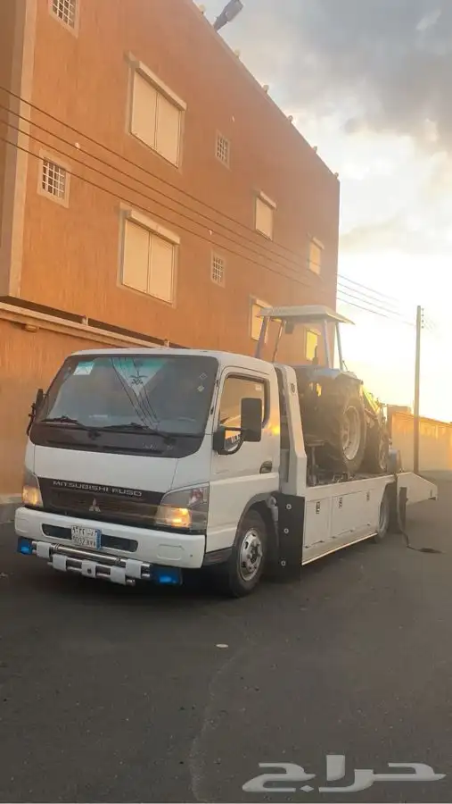 سطحة سراة عبيدة لنقل السيارات 0