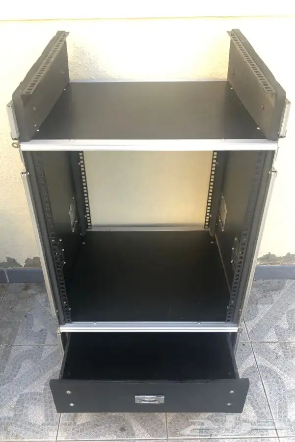 Flight cases صناديق نقل وحفظ 5