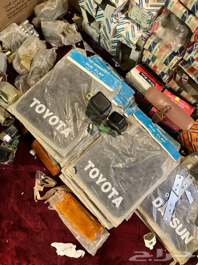 نسافات تويوتا هايلوكس 83-82-81-80 0