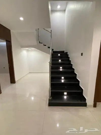 للبيع دبلكس حي أحد 71 أ 6 للبيع دبلكس حي أحد 71 أ 6