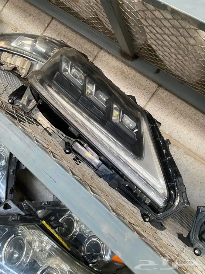 مندوب قطع غيار تشليح تشاليح الحاير والسلي 11