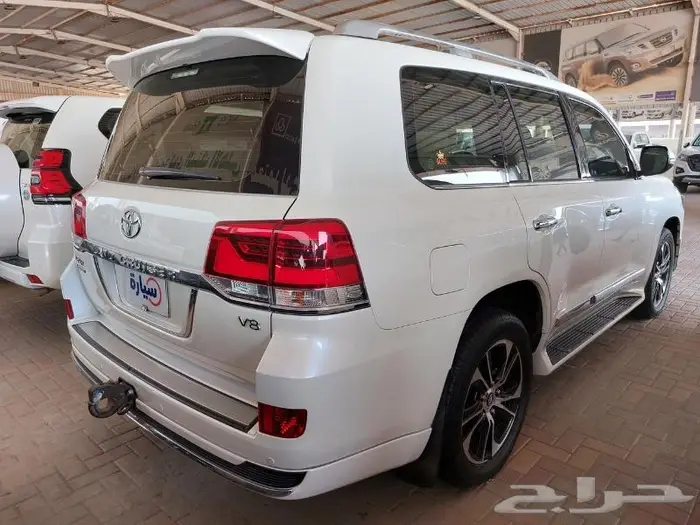 تويوتا لاندكروزر Grand Touring 2021 دبل 2