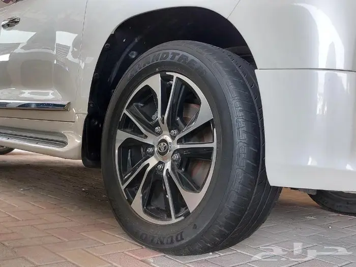 تويوتا لاندكروزر Grand Touring 2021 دبل 3
