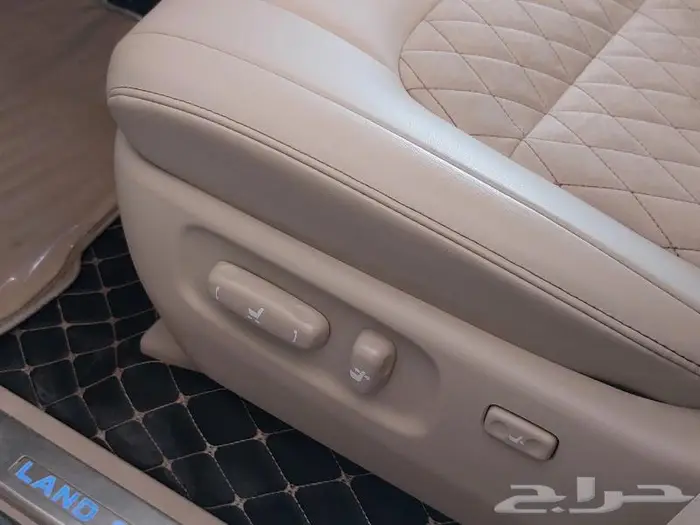 تويوتا لاندكروزر Grand Touring 2021 دبل 6