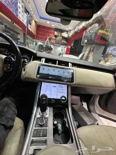 شاشه رنج روفر اسبورت مع المكيف وأزرار الطاره شكل 2020 0