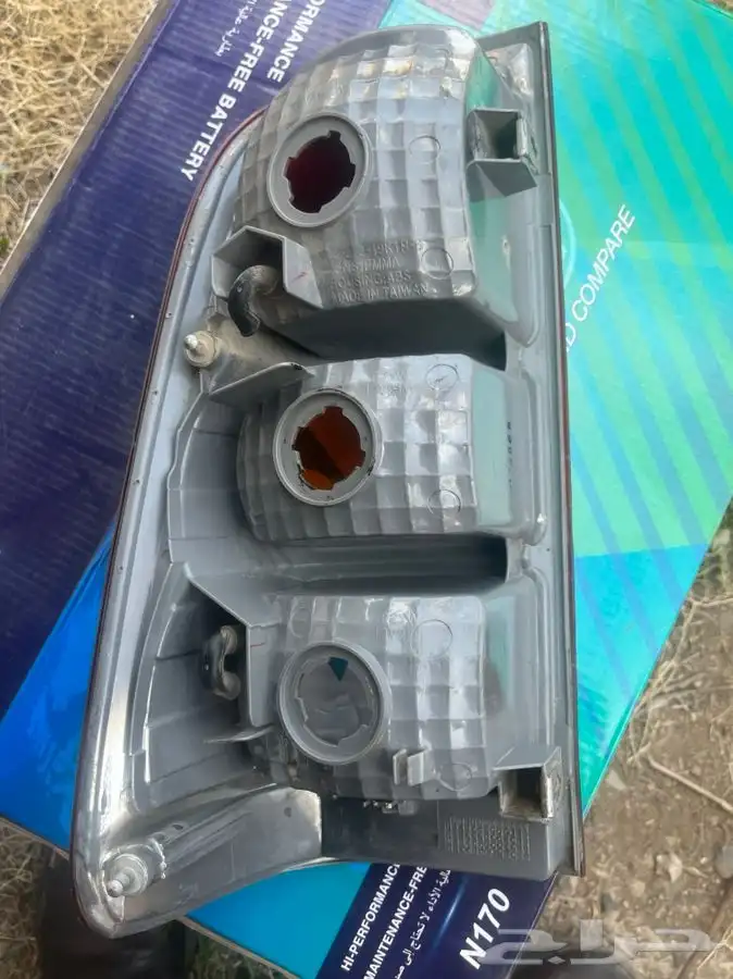 قطع غيار هايلكس موديلات مختلفه 35