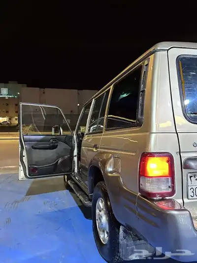 جيب جالوبر 2001 1
