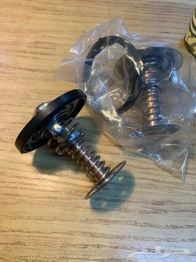 ثرمستات رياضي جمس وشفر بلف الحراره 160F. 71c 4