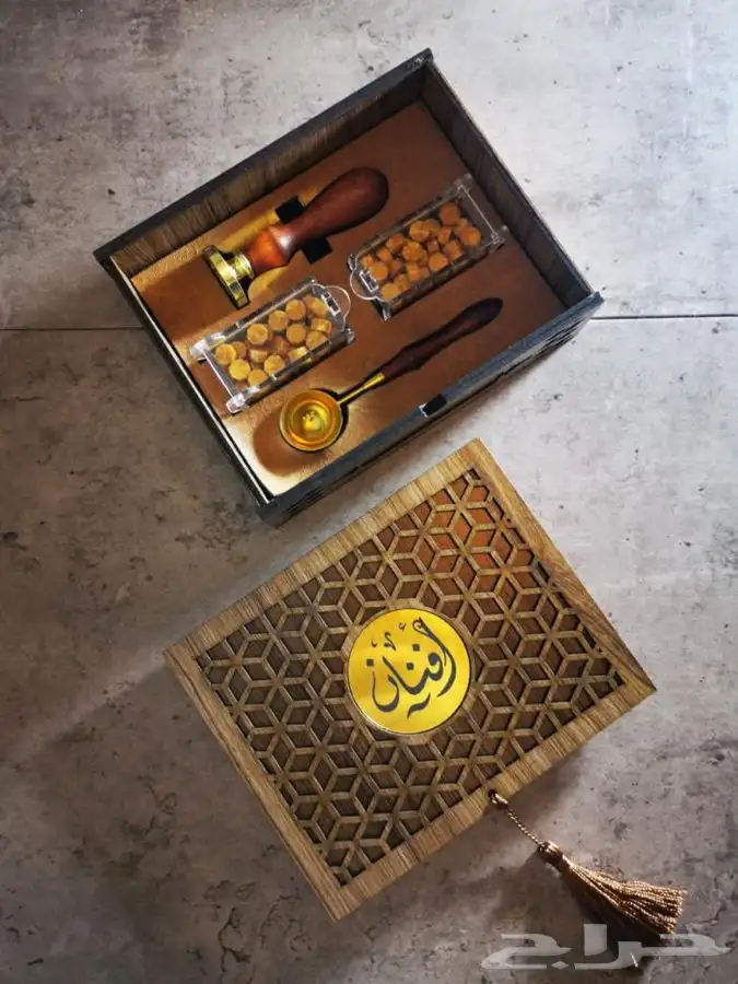بوكسات أكياس عبايات ستكر لوقو جلد كروت تاق ليبل قماش 51