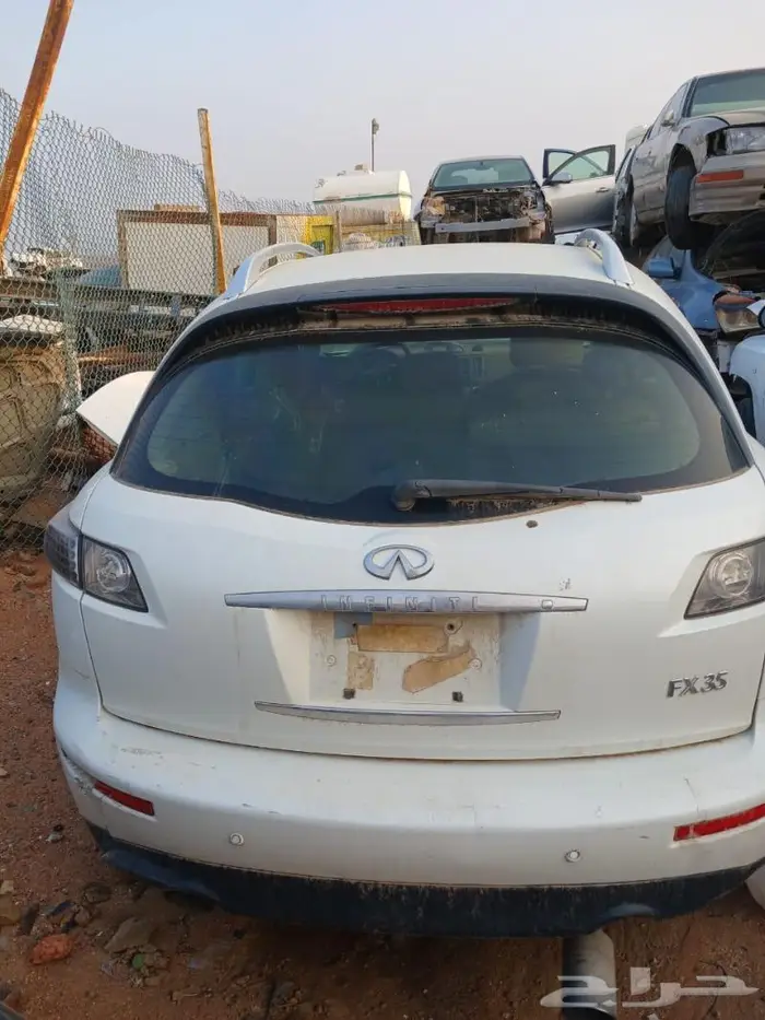 انفنتي 2008 للبيع قطع غيار فقط 0