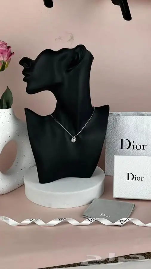 تنسيق هدايا ورد خميس مشيط ابها ..توصيل ورد هدايا الجنوب 77