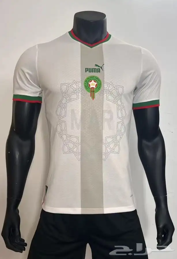 كورة قدم وتشيرتات كلاسيك الزمن الجميل رونالدو7 متوفر بالطلب 77