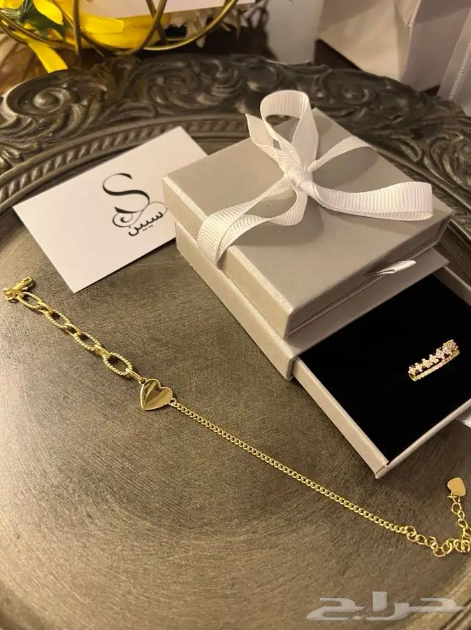 اسورة مطلية ذهب 1