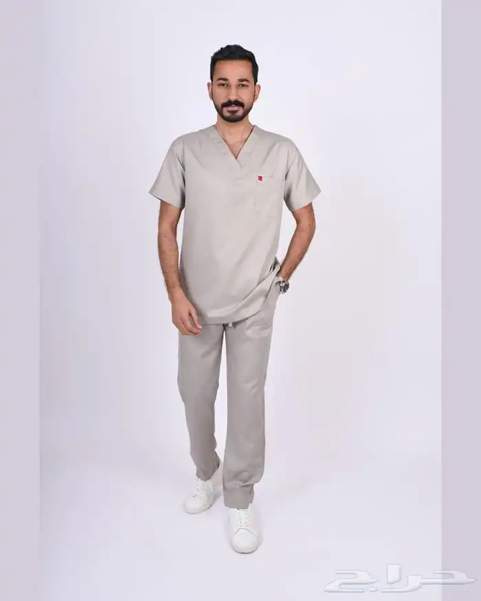 تصوير طاقم طبي وزي موحد 16