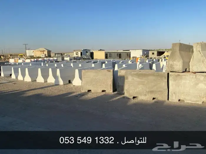 سفتي نيوجرسي حواجز خرسانية وقواعد انارة وزينة حدائق 20