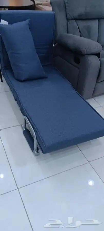 كرسي يصبح سرير 1