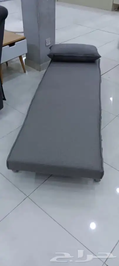 كرسي يصبح سرير 7