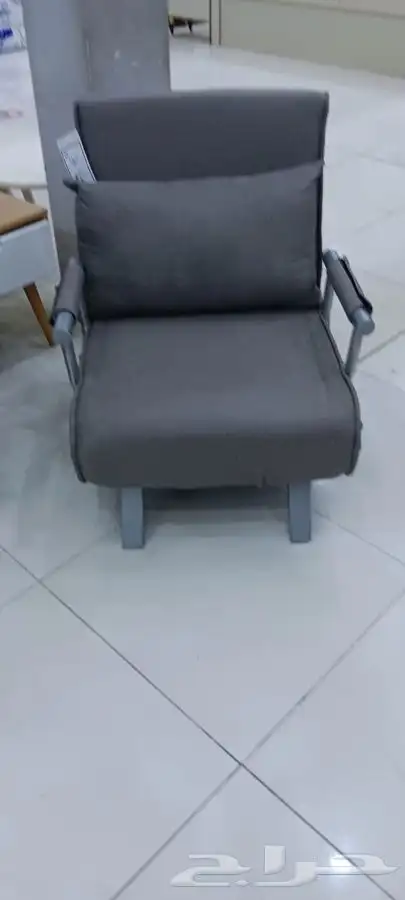 كرسي يصبح سرير 12