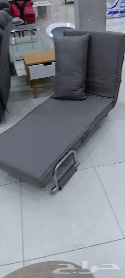 كرسي يصبح سرير 5