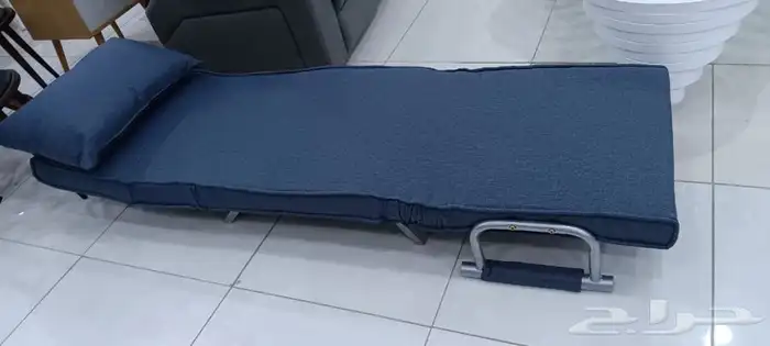 كرسي يصبح سرير 2