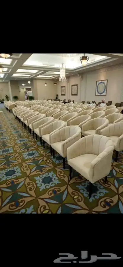 ايجار طاولات و كراسي وكنب 4
