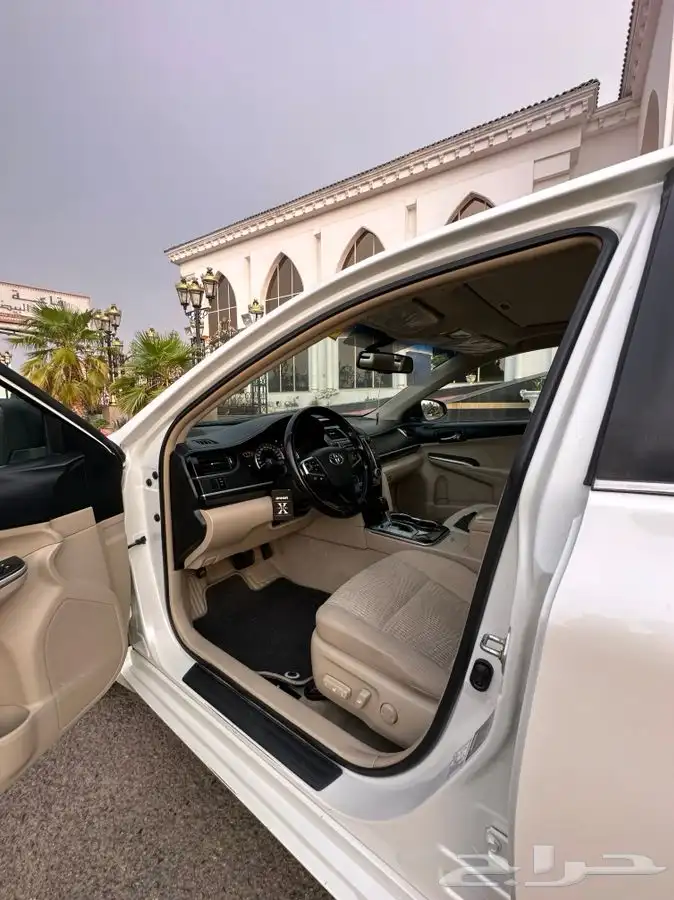 ( مباع ) كامري 2016 GLX وكالة 31