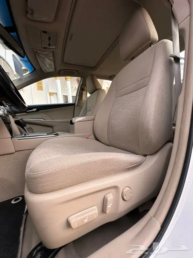 ( مباع ) كامري 2016 GLX وكالة 32