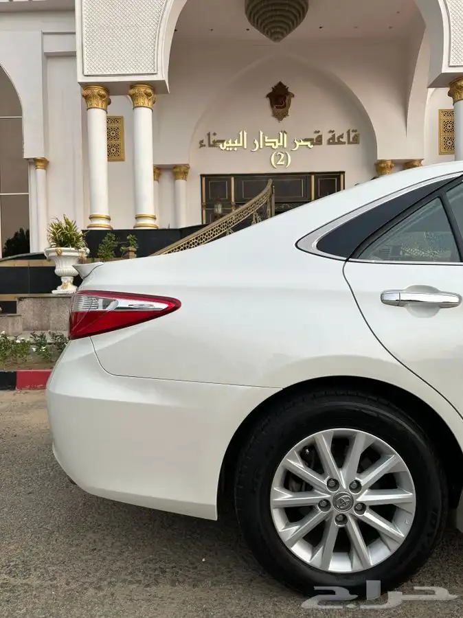 ( مباع ) كامري 2016 GLX وكالة 14