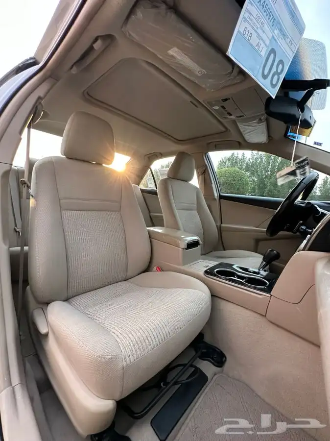 ( مباع ) كامري 2016 GLX وكالة 44