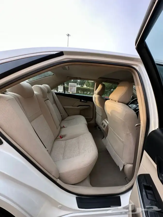 ( مباع ) كامري 2016 GLX وكالة 47