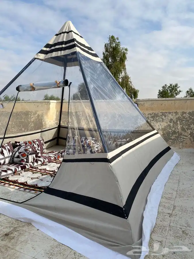 خيمة هرمية 1