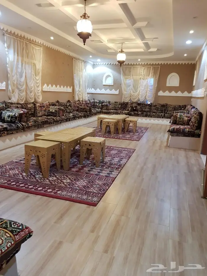 منتجع 17