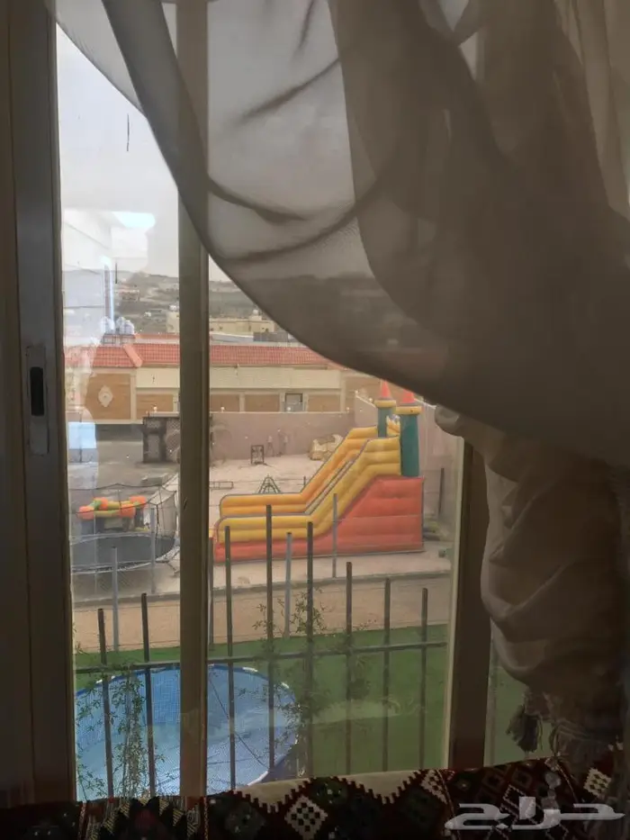 منتجع 19