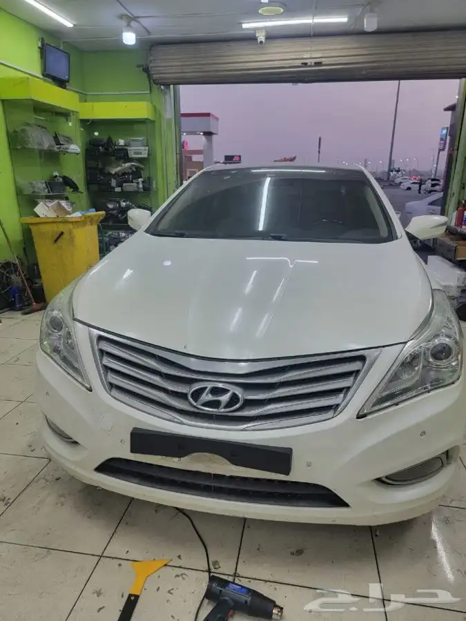 قاعده لوحه طويله ملكيه تركب على اغلب السيارات 17