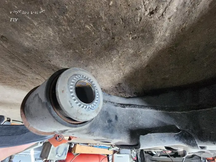 قطع غيار تاندرا سكويا تندرا سيكويا قطع غيار تشليح 77