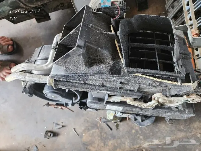 قطع غيار تاندرا سكويا تندرا سيكويا قطع غيار تشليح 79