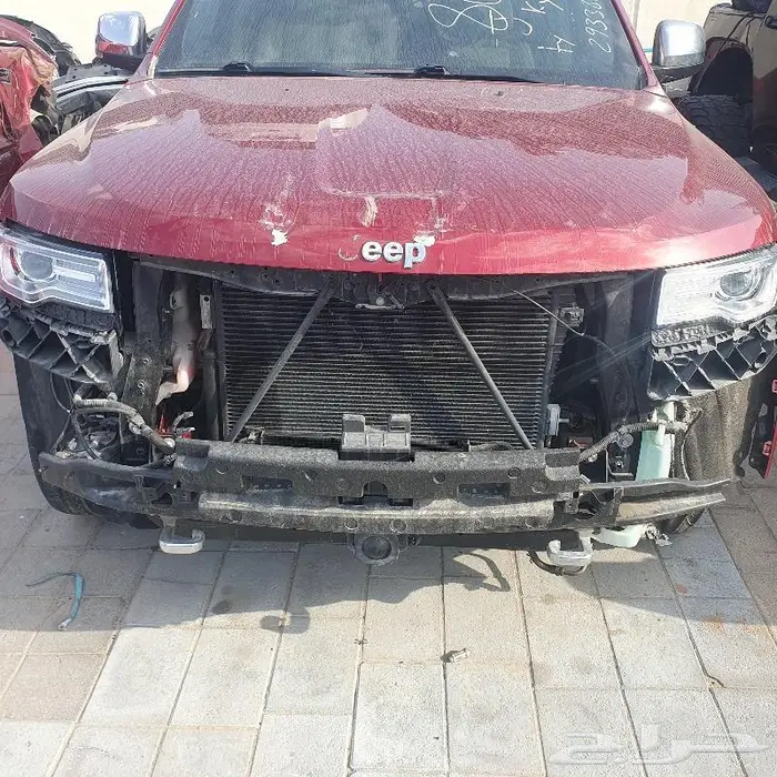 شمعات واسطبات وعلبة دركسيون جراند شروكي درانجو تشارجر 11