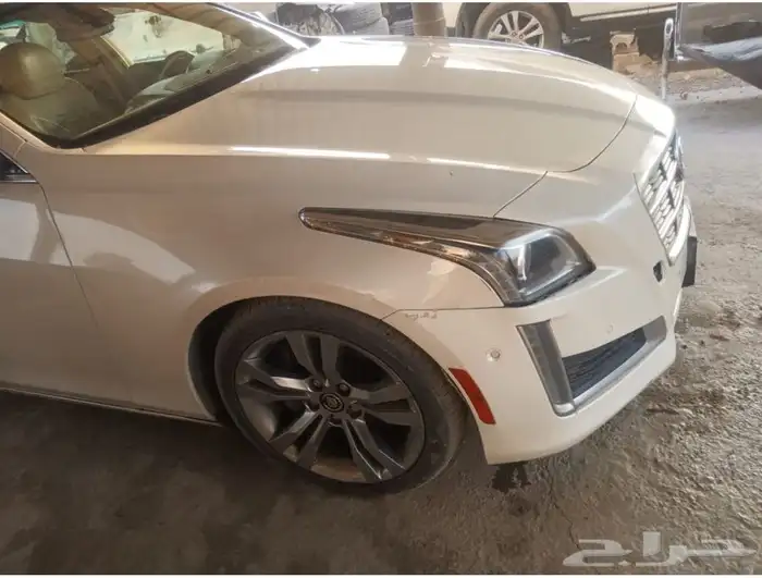 كاديلاك موديل 2014 CTS للبيع قطع غيار فقط ( تشليح) 1