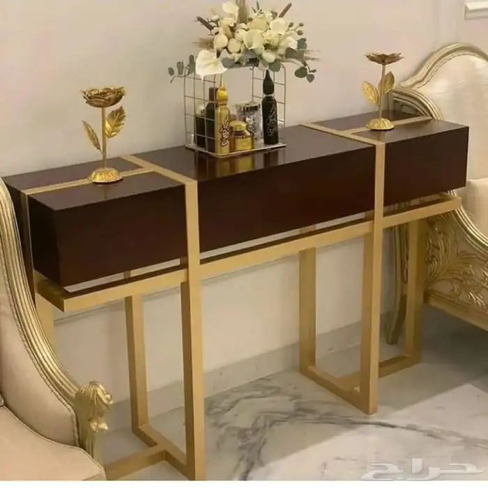 طاولات مداخل 0