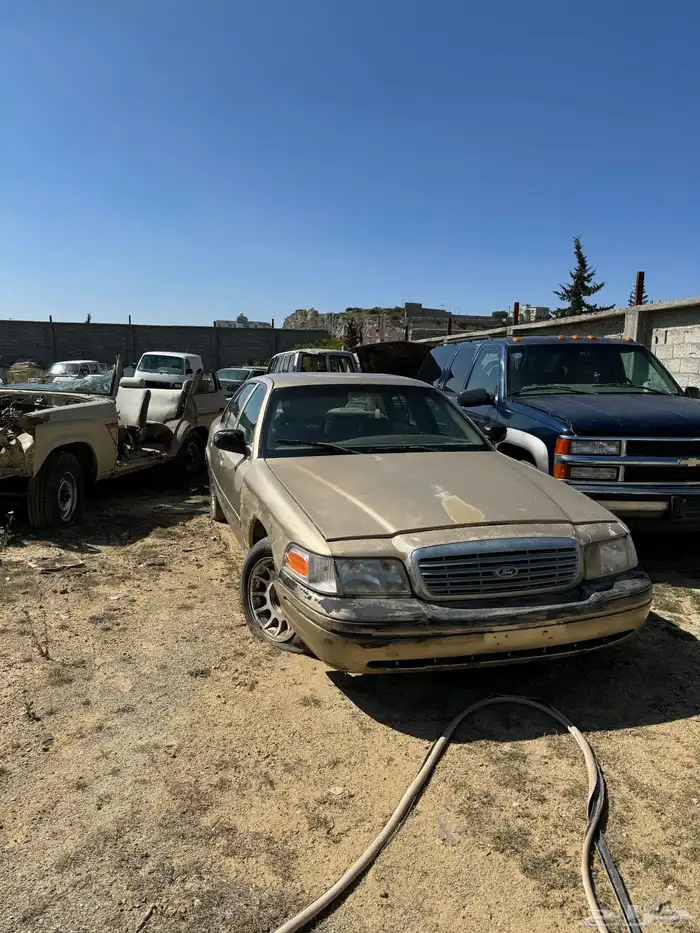 فورد تشليح قطع غيار 8