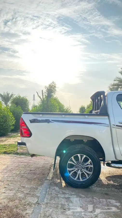 تويوتا هايلكس 2020 فل كامل (تم البيع الله يبارك للمشتري) 12