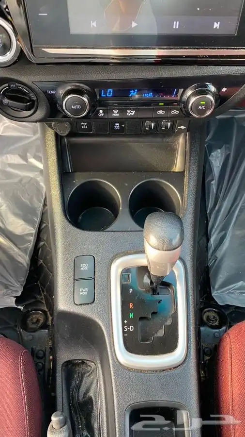 تويوتا هايلكس 2020 فل كامل (تم البيع الله يبارك للمشتري) 23