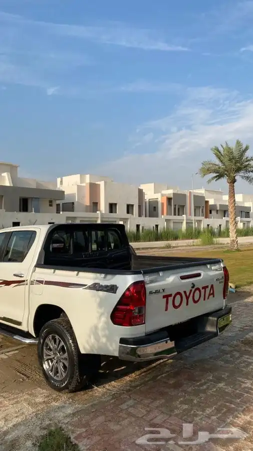 تويوتا هايلكس 2020 فل كامل (تم البيع الله يبارك للمشتري) 8
