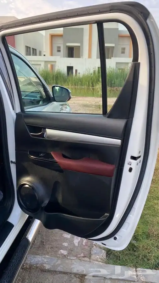 تويوتا هايلكس 2020 فل كامل (تم البيع الله يبارك للمشتري) 30