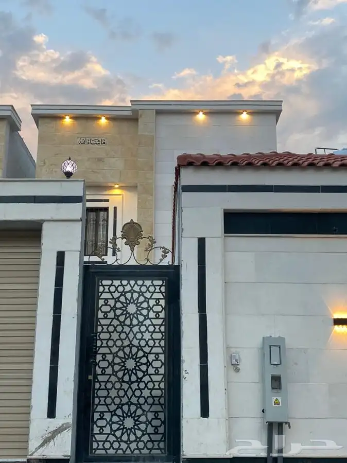 فيلا للبيع مؤثثه الخبر العزيزية العقيق مساحة 340 1