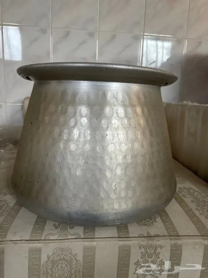 قدر بحريني 30ومنفاخ 1